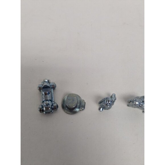 Monopoly Cheaters Edition 2017 Game Replacement 6 Tokens Pieces - Picture 3 of 3